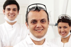 2016 09 15 14 21 56 951 Dental Team 400