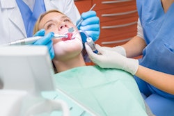 2020 08 18 18 41 2425 Dental Patient Team 400