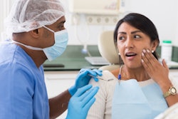 2021 06 24 22 45 0155 Dentist Woman Pain 400