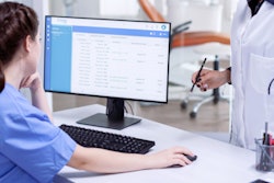 2023 03 13 15 06 0317 Dentist Asst Computer 400