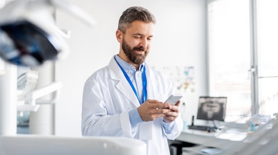 Dentist Smartphone