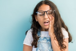 Toothache Girl