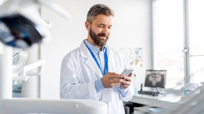 Dentist Smartphone