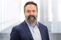 Bruce Peatey. Image courtesy of Dentsply Sirona.