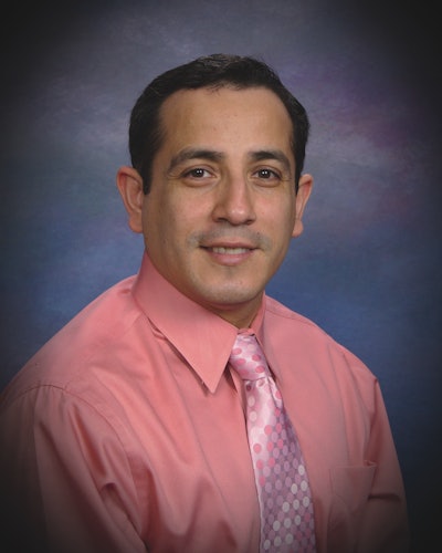 Dr. Jorge F. Zapata.
