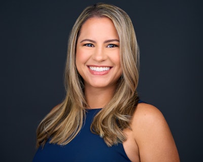 Estela Vargas, CRDH.