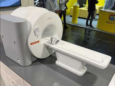 Siemens Healthineer's Magnetom Free.Max Dental Edition. Image courtesy of Siemens Healthineers.