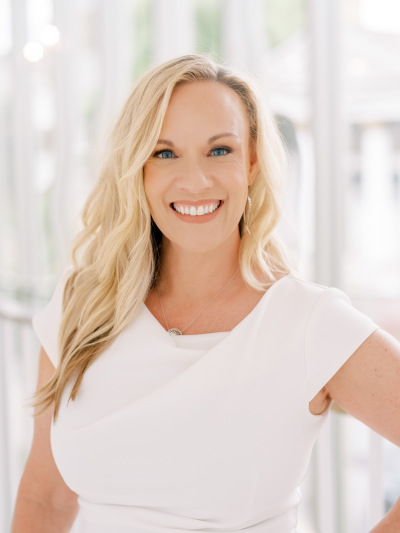 Kelly Tanner 400 Headshot