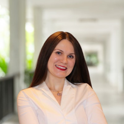 Julia Nevodcikova.
