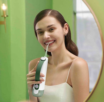 2025 06 04 Oclean Flosser