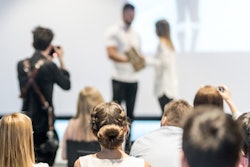 Business Trophy Award Winner Ceremony 400