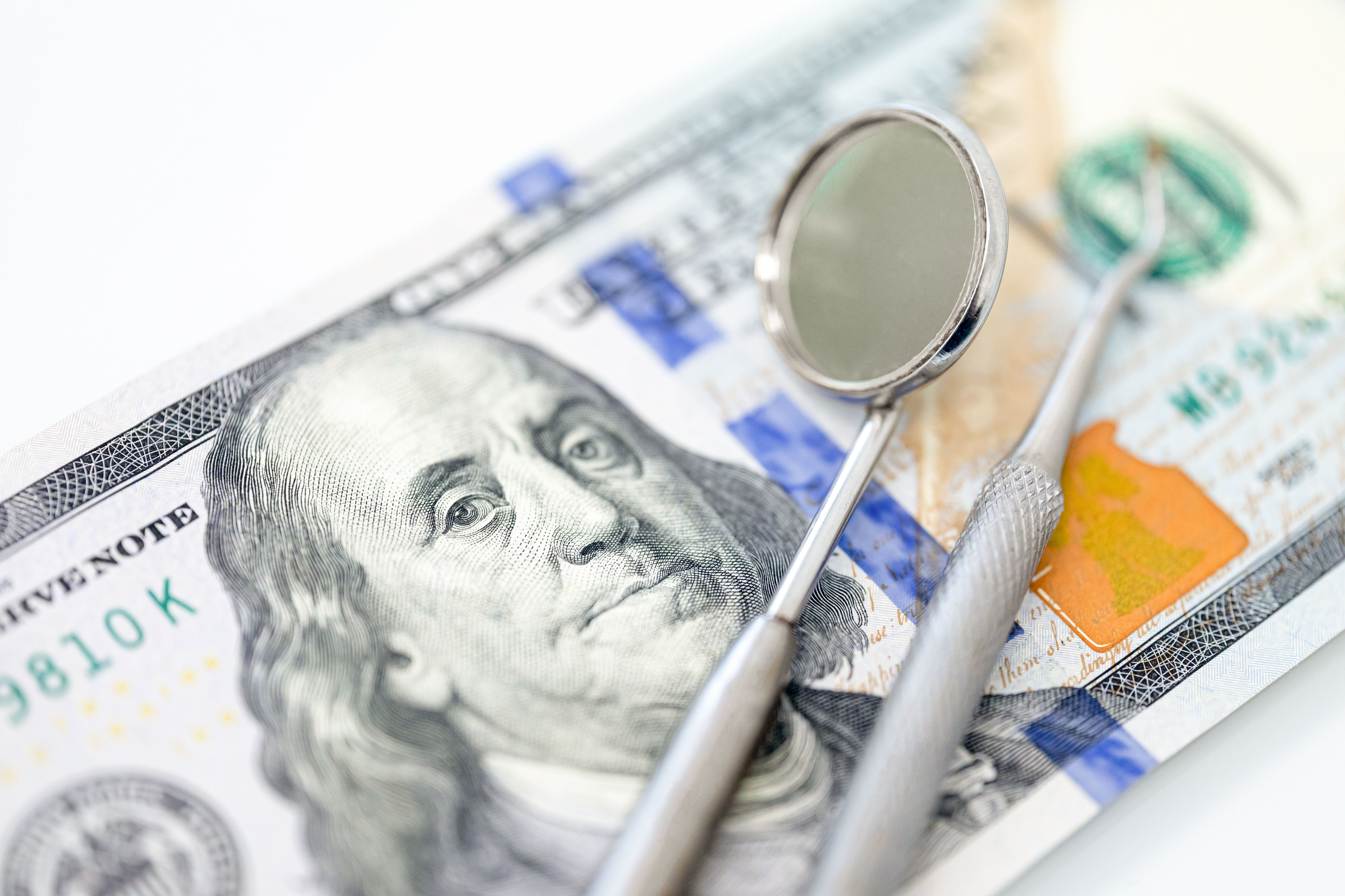 Dentistry Dollars Lari Bat