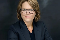 Headshot of Anne Genge.