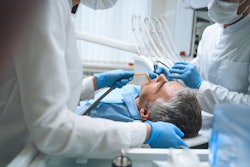 2 Clinicians Patient Curing Viacheslav Yakobchuk 400