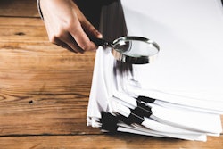 Magnifying Glass Investigation Aramyan 400