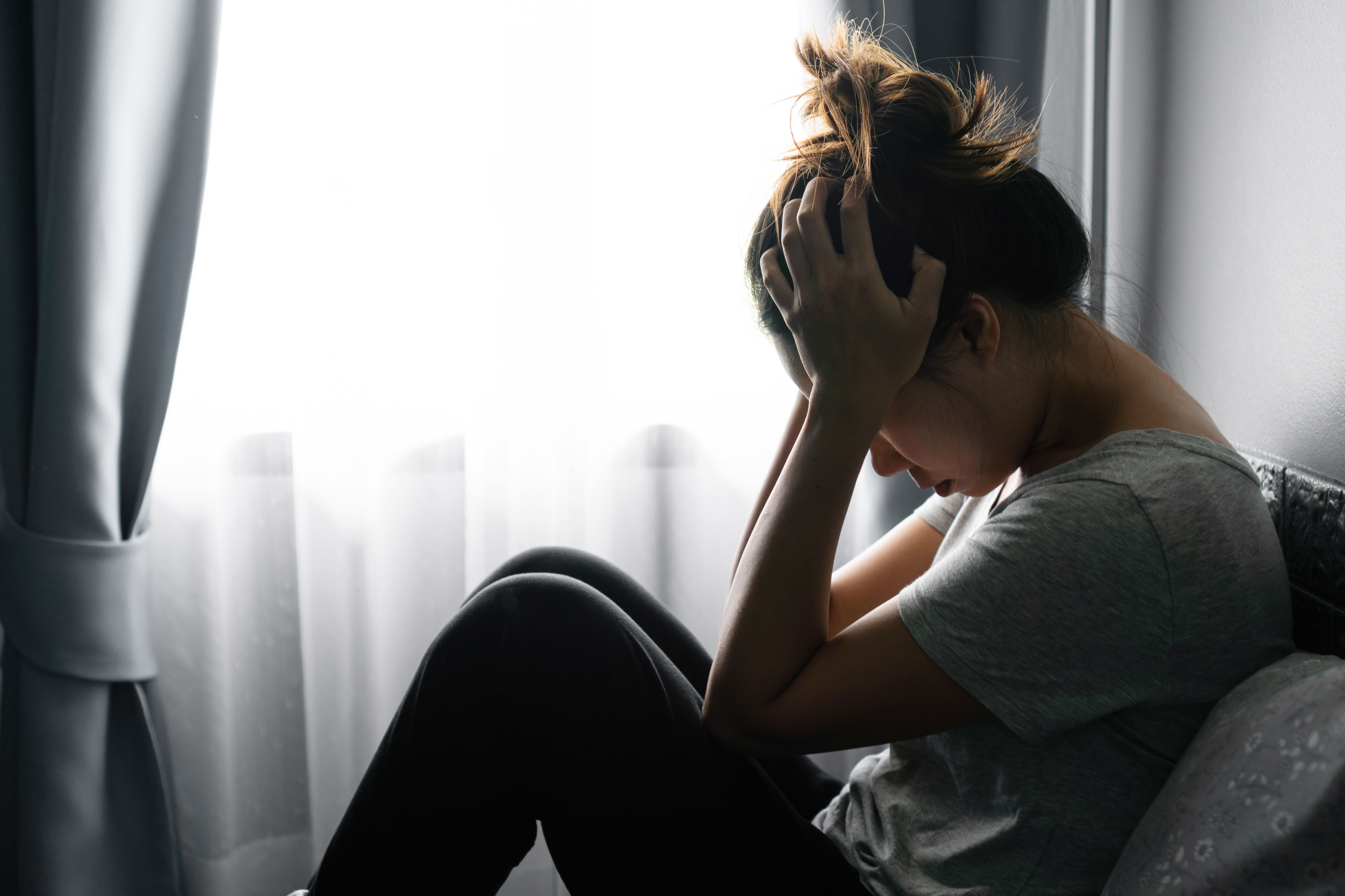 Woman Migraine Pattarisara