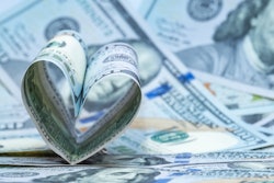 Money Heart Donation Romsvetnik