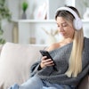 Woman Headphones Smartphone Pheelings Media