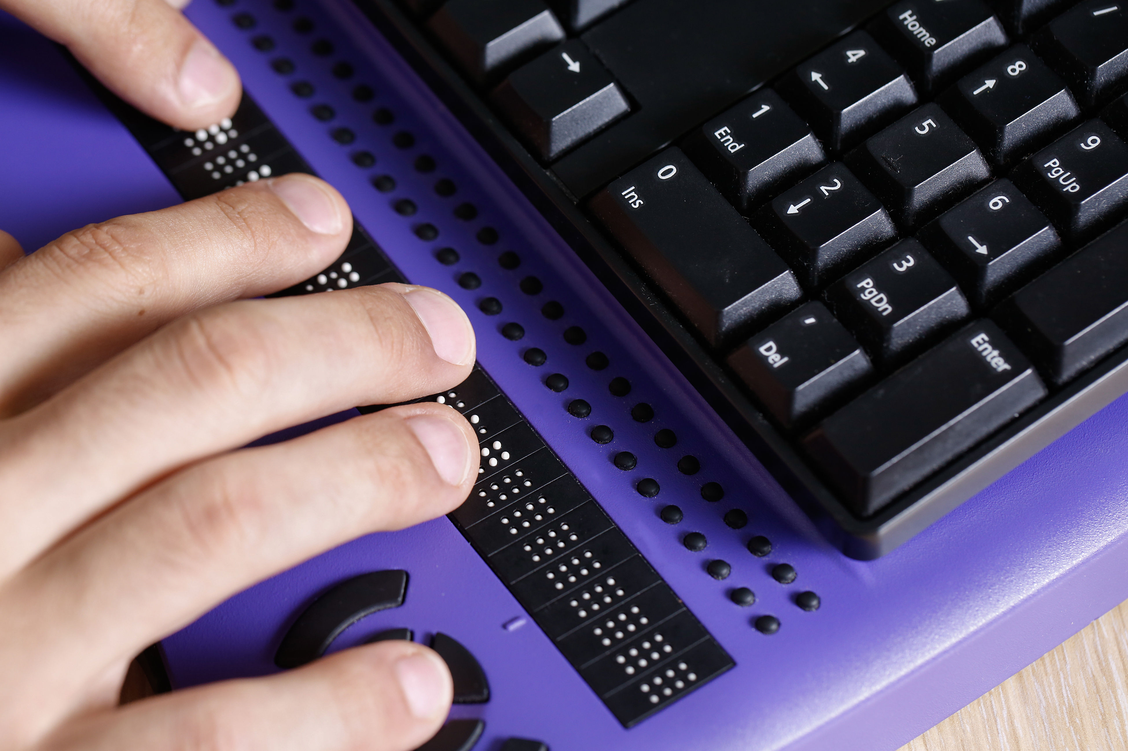 Braille Keyboard Zlikovec