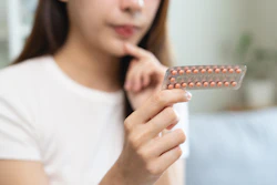 Birth Control Pills Woman Pormezz