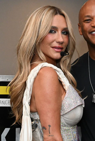 Kesha.