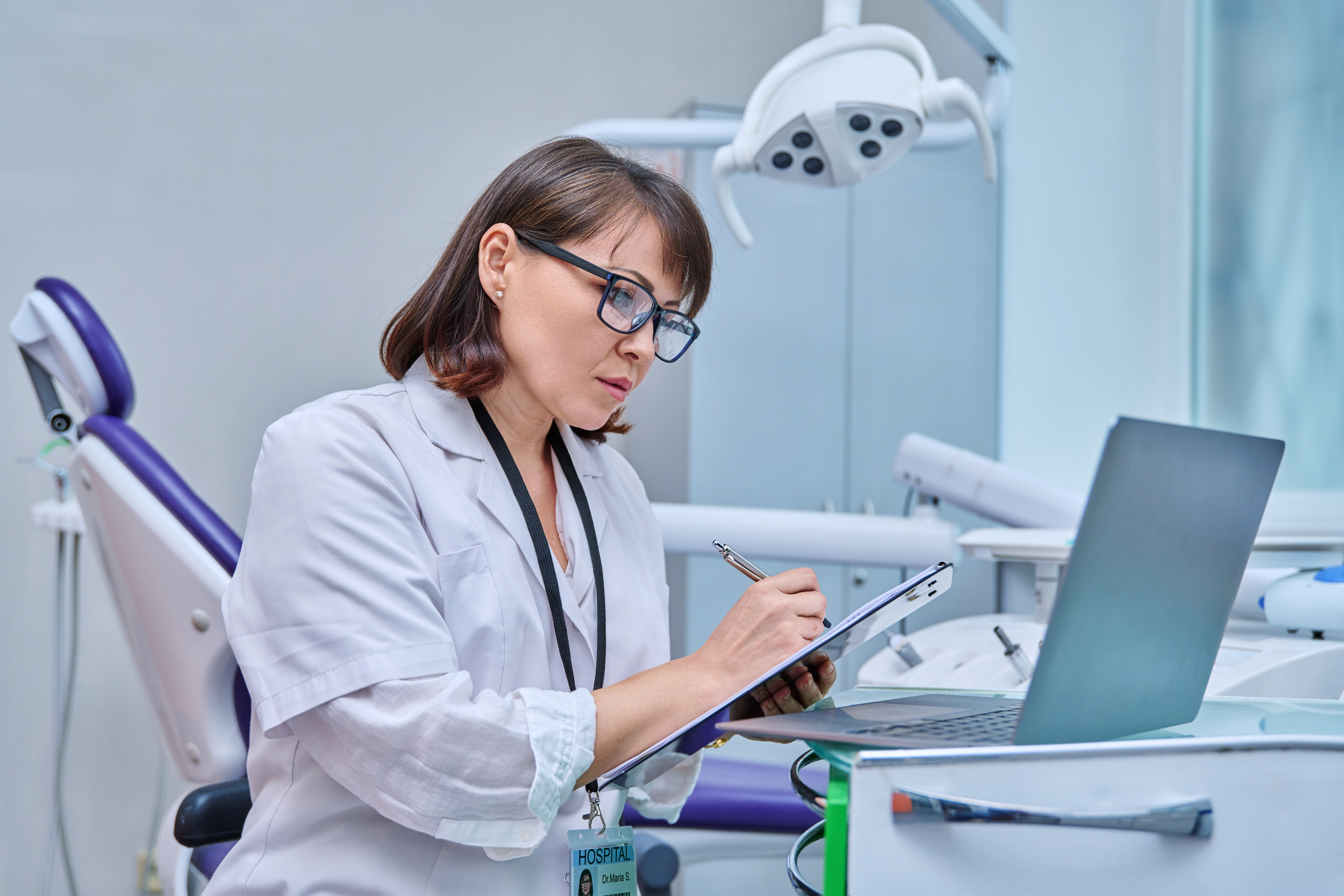 Dentist Computer Valerii Honcharuk