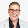 Headshot of Dr. Ricardo Mitrani, founder and CEO of Grupo Dental Bosques.