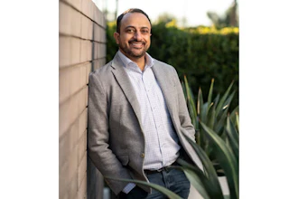 Headshot of Dr. Meena Barsoum, global head of clinical strategy, at SprintRay.
