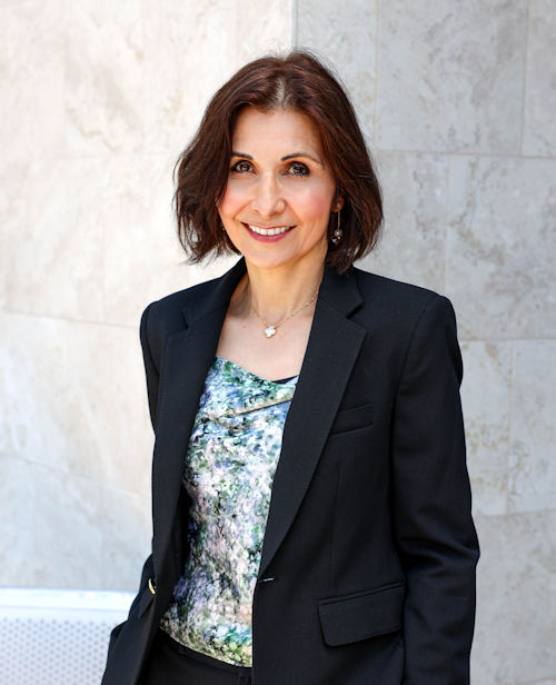 Headshot of Dr. Samira Shafaee, co-founder of the T1D Oral Health Foundation.